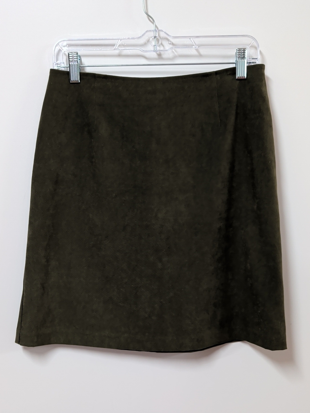 Bentley Faux-Suede Straight Mini Skirt Size 12